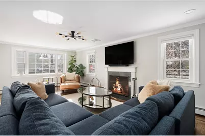 4 Mount Avenue, Providence, RI 02906 - Photo 7