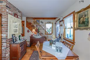 225 Old Mill Ln, Portsmouth, RI 02871 - Photo 5