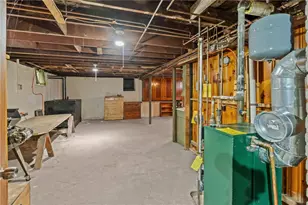 128 Warwick Rd, Pawtucket, RI 02861 - Photo 25