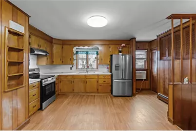128 Warwick Road, Pawtucket, RI 02861 - Photo 9