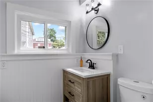 31 Slocum St, Newport, RI 02840 - Photo 15