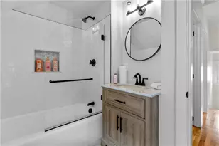 31 Slocum St, Newport, RI 02840 - Photo 23