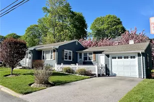 83 Friendship St, East Greenwich, RI 02818 - Photo 1