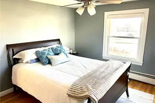 83 Friendship St, East Greenwich, RI 02818 - Photo 17