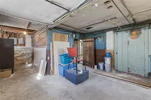 54 Randall St, Cranston, RI 02920 - Photo 35