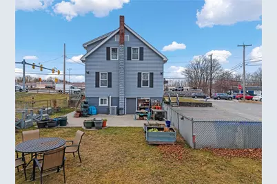 596 Metacom Avenue, Warren, RI 02885 - Photo 3
