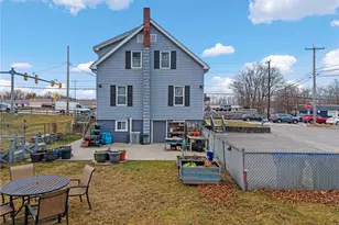 596 Metacom Ave, Warren, RI 02885 - Photo 3