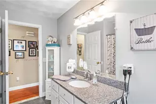 9 Kenneth Ave, Warwick, RI 02886 - Photo 9