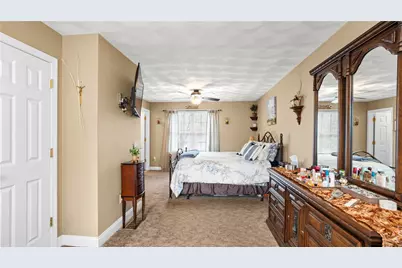 9 Kenneth Avenue, Warwick, RI 02886 - Photo 13