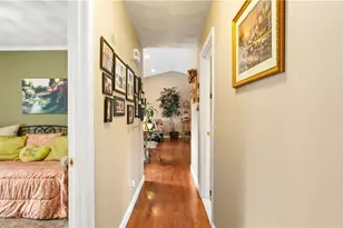 9 Kenneth Ave, Warwick, RI 02886 - Photo 17