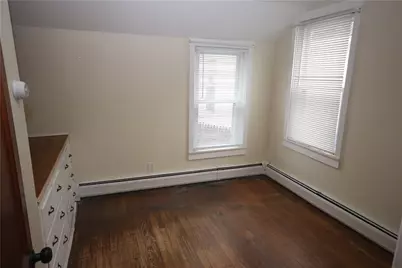 43 Congregational Street #1, Bristol, RI 02809 - Photo 9