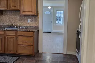35 Transit St, Warwick, RI 02889 - Photo 15