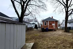 35 Transit St, Warwick, RI 02889 - Photo 5