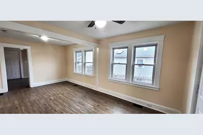 35 Transit Street, Warwick, RI 02889 - Photo 11