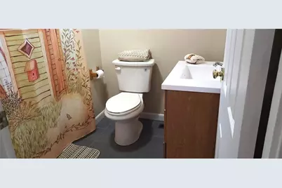 35 Transit Street, Warwick, RI 02889 - Photo 21