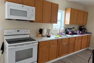 786 Eddy St, Providence, RI 02905 - Photo 11