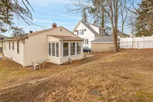 1189 Smith St, Providence, RI 02908 - Photo 3