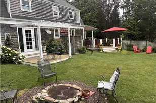 7 Blvd East Blvd, Middletown, RI 02842 - Photo 33