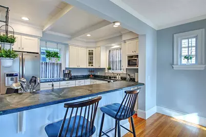 7 Angell Court, Providence, RI 02906 - Photo 19