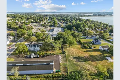 2967 East Main Road, Portsmouth, RI 02871 - Photo 13