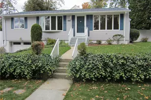 29 Valley St, Cranston, RI 02920 - Photo 1