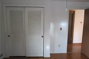 29 Valley St, Cranston, RI 02920 - Photo 23