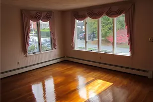 29 Valley St, Cranston, RI 02920 - Photo 7