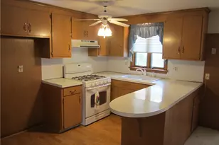 29 Valley St, Cranston, RI 02920 - Photo 15