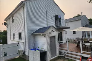 23 Tremont St, North Providence, RI 02904 - Photo 9