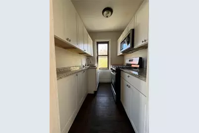 49 Lynch Street, Providence, RI 02908 - Photo 1