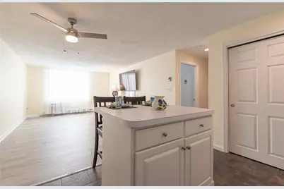 201 Woodlawn Avenue #103, North Providence, RI 02904 - Photo 9