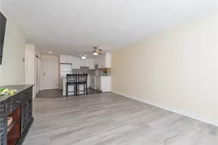 201 Woodlawn Ave, North Providence, RI 02904 - Photo 7