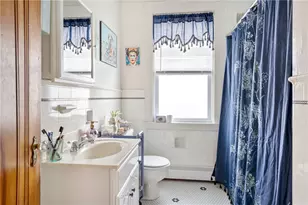 102 Jastram St, Providence, RI 02908 - Photo 21