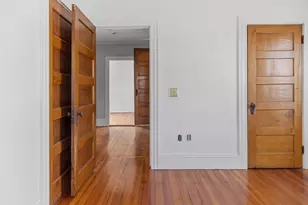 242 Waterman St, Providence, RI 02906 - Photo 17