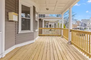 242 Waterman St, Providence, RI 02906 - Photo 3