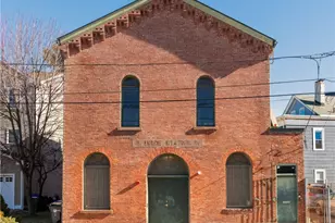 4 Pallas St, Providence, RI 02903 - Photo 23