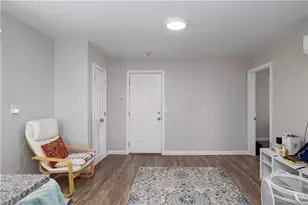 121 Tell St, Providence, RI 02909 - Photo 3