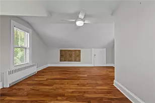 4 Red Cross Ave, Newport, RI 02840 - Photo 11