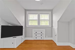 4 Red Cross Ave, Newport, RI 02840 - Photo 19