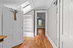 4 Red Cross Ave, Newport, RI 02840 - Photo 7