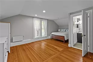 4 Red Cross Ave, Newport, RI 02840 - Photo 31