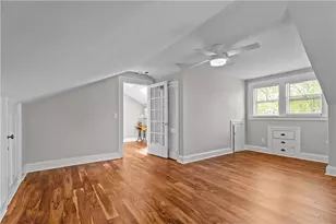 4 Red Cross Ave, Newport, RI 02840 - Photo 13