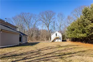 311 Hope Rd, Cranston, RI 02921 - Photo 5