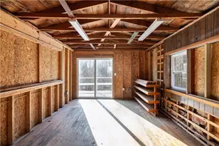 311 Hope Rd, Cranston, RI 02921 - Photo 31