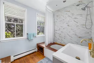 37 Concord Dr, Middletown, RI 02842 - Photo 17