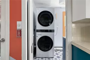 37 Concord Dr, Middletown, RI 02842 - Photo 13