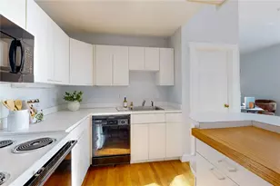 10 East St, Providence, RI 02906 - Photo 15