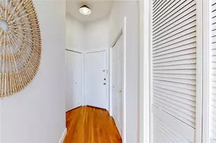 10 East St, Providence, RI 02906 - Photo 29