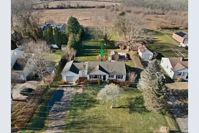 415 Wapping Road, Portsmouth, RI 02871 - Photo 9