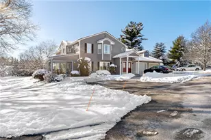 18 Pond Ct, North Providence, RI 02904 - Photo 5